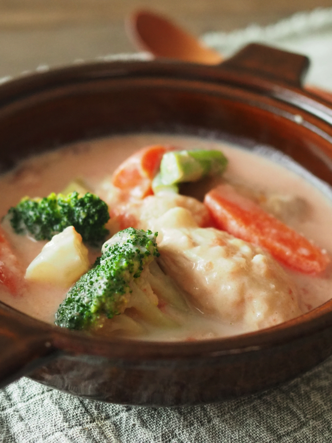 鶏肉と野菜のトマトクリーム煮