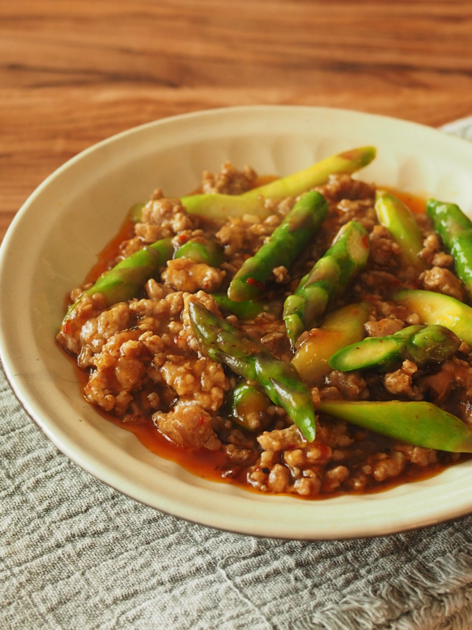 アスパラの麻婆炒め