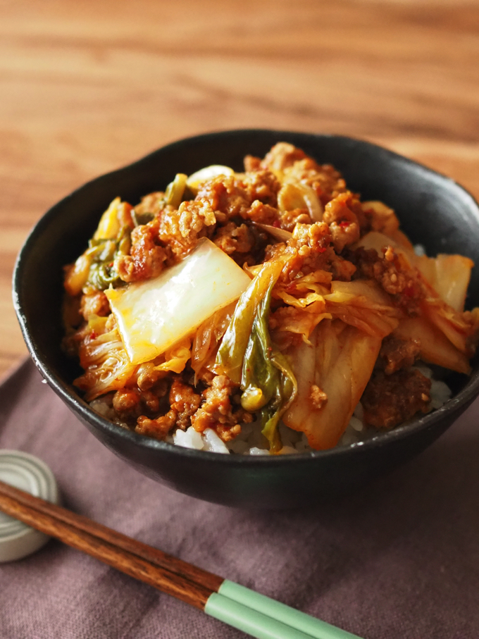 キムチそぼろ丼