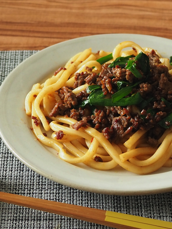 ひき肉とにらのスタミナ焼きうどん