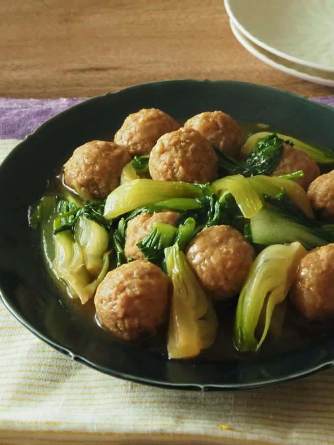 青梗菜と肉団子の甘酢煮こみ