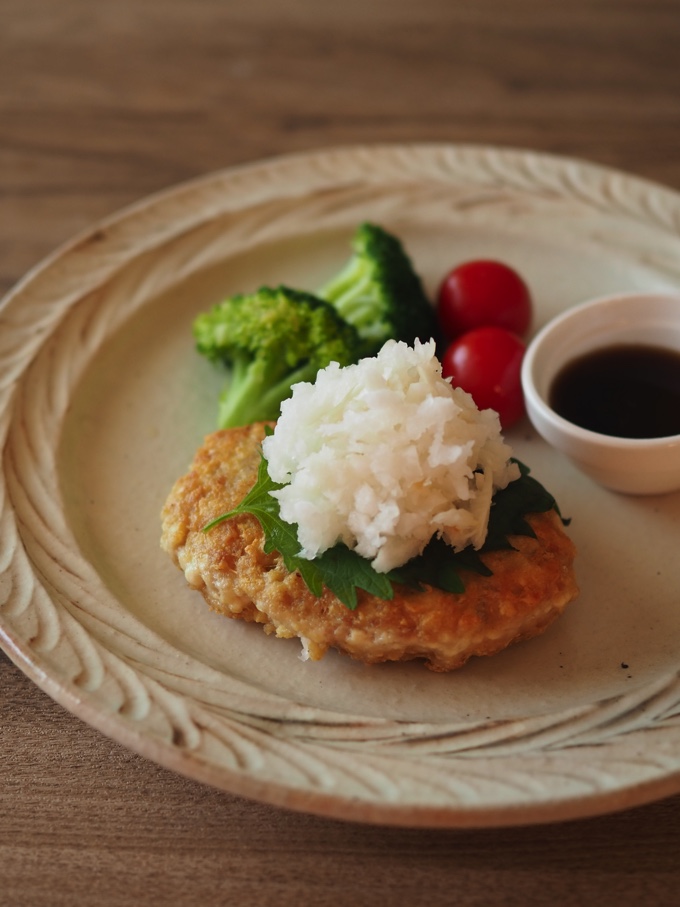 豆腐と鶏の和風ヘルシーバーグ