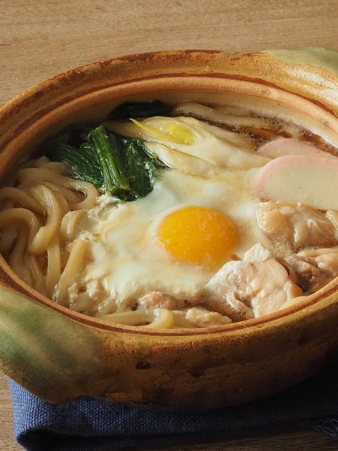 めんつゆでかんたん鍋焼きうどん