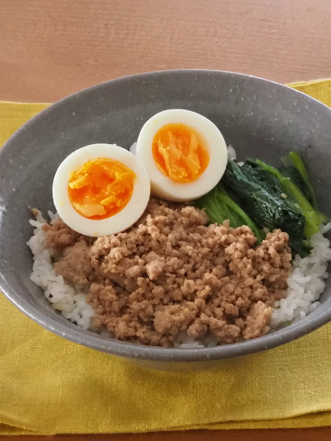 ひき肉でルーローハン風