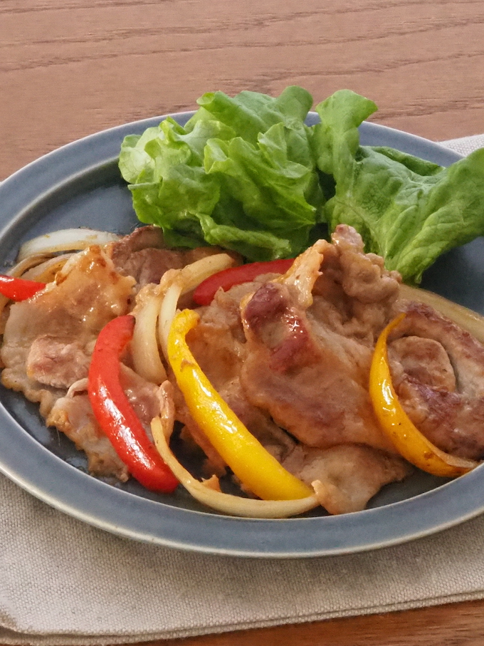 豚とパプリカのしょうが焼き