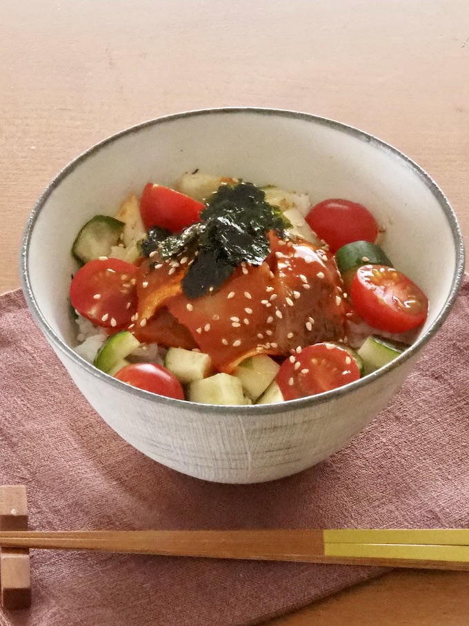 アジの韓国風海鮮丼