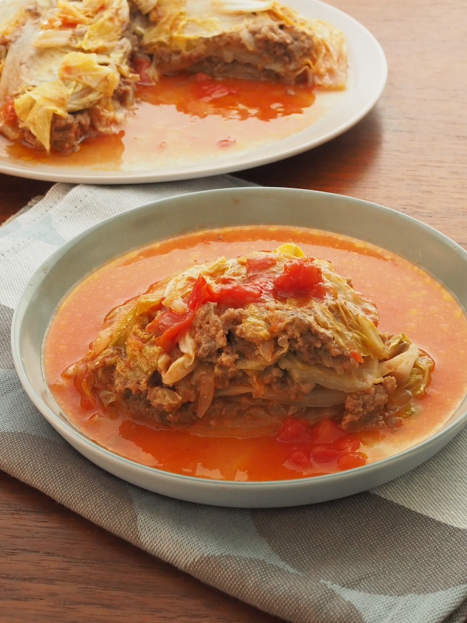 白菜とひき肉のトマトミルフィーユ煮