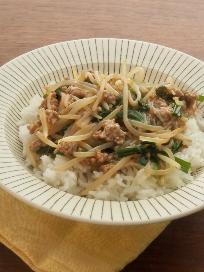 ひき肉ともやしのあんかけご飯