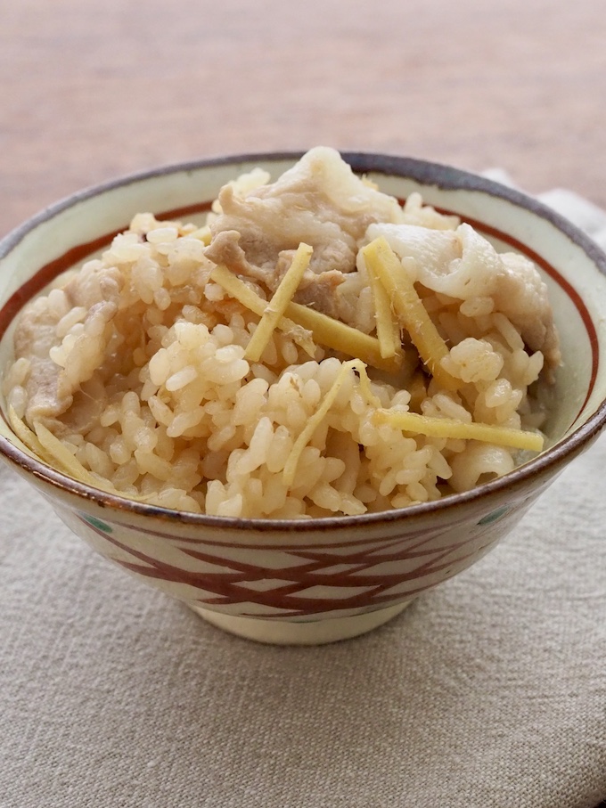 しょうが香る豚バラ肉の炊き込みごはん